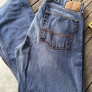 American Eagle original straight 34x32